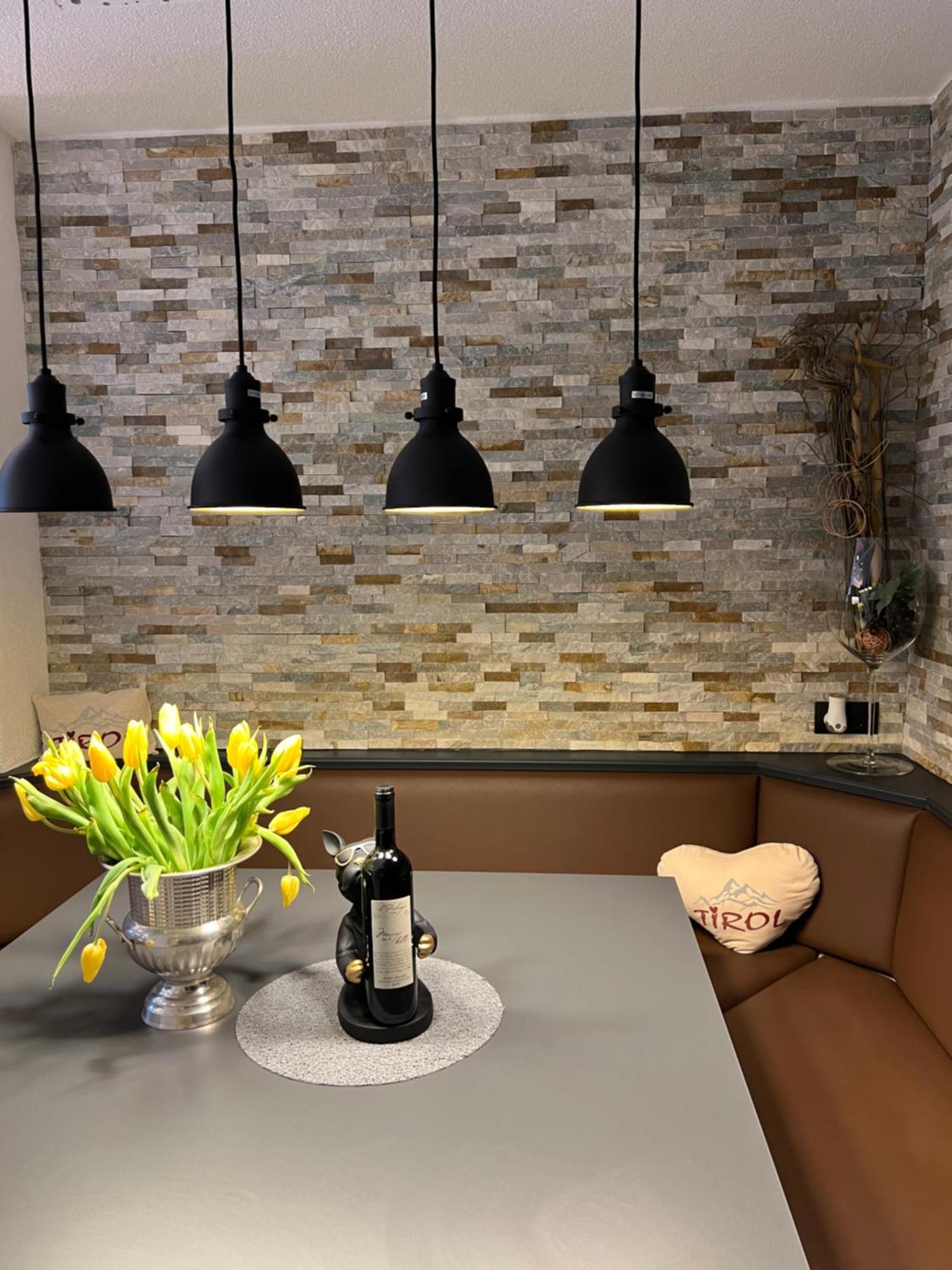 Deluxe Apartement Tirol Landeck Eksteriør billede