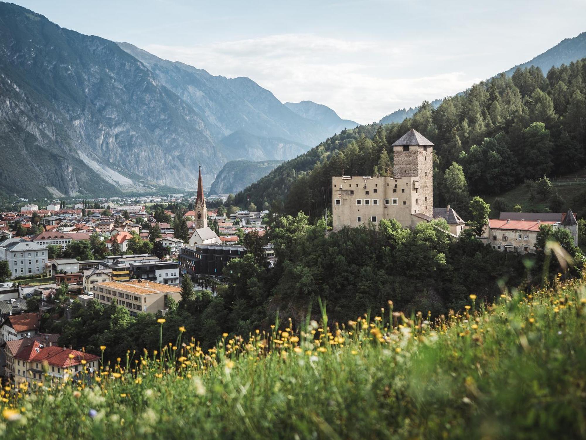 Deluxe Apartement Tirol Landeck Eksteriør billede